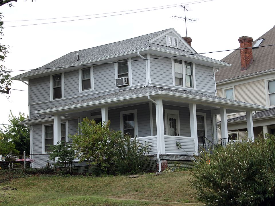 2nd image of 1702 Westover Ave SW