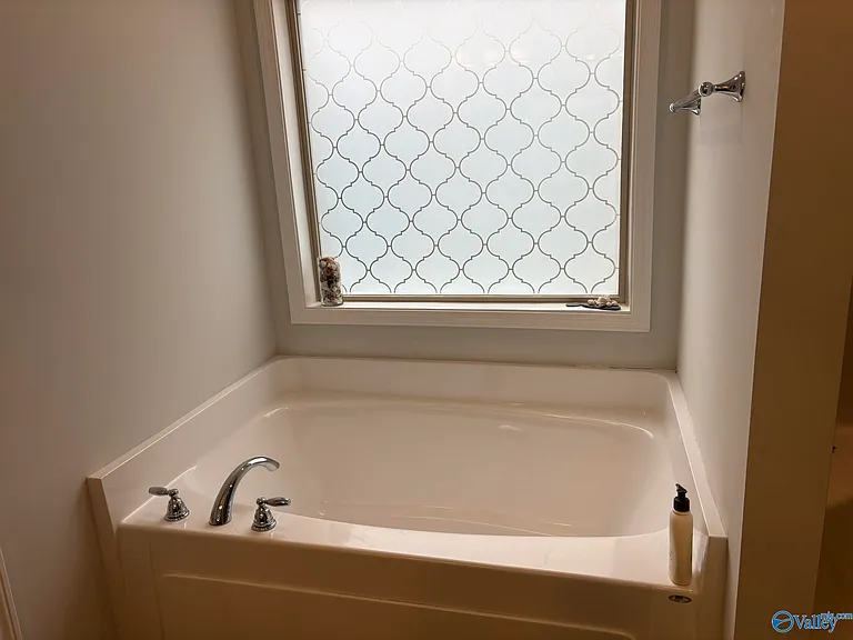 227 Shubert Dr — Photo 14