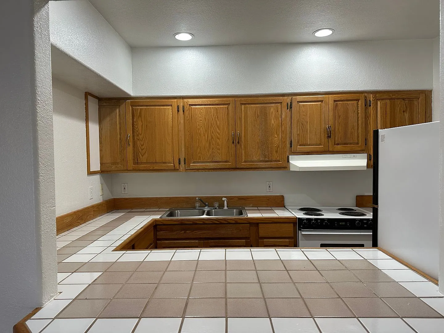 853 Ocean Shores Blvd NW — Photo 3