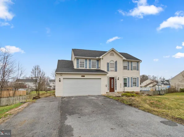 18444 Poffenberger Rd, Hagerstown, MD 21740