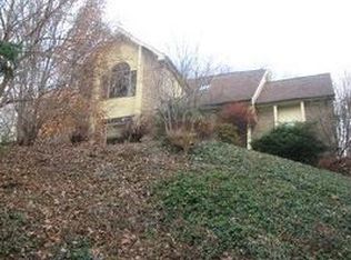 2634 Woodmont Ln, Wexford, PA
