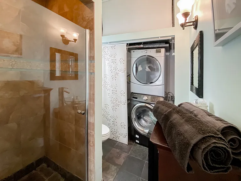 3205 Canal Dr — Photo 24