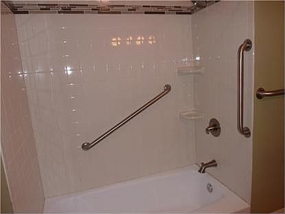 5th image of 122 Parkside Dr