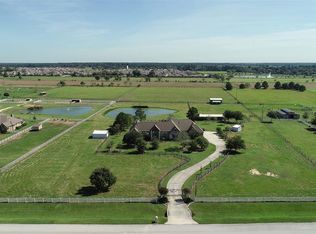 310 Hunters Creek Way, Hockley, TX 77447