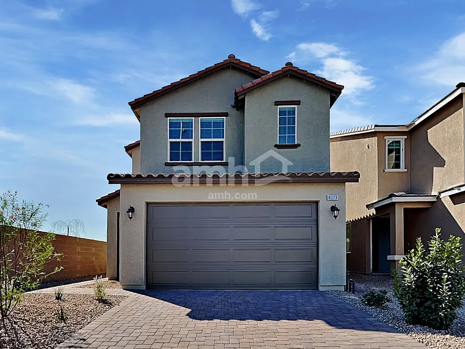 8373 Buckskin Cliff Ave