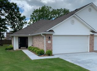 5806 Park Valley Cir, Fort Smith, AR 72916