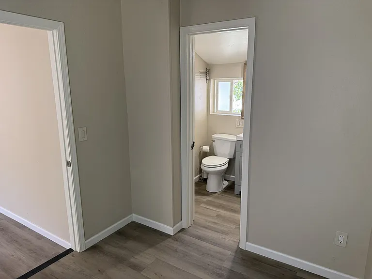 440 W 4th Ave #2 — Photo 14