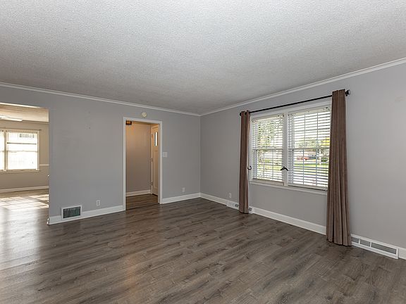 5th image of 702 4th Ave