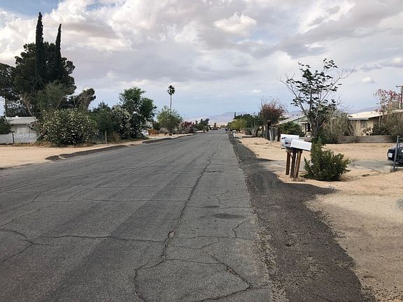 4th image of 5559 Mariposa Ave