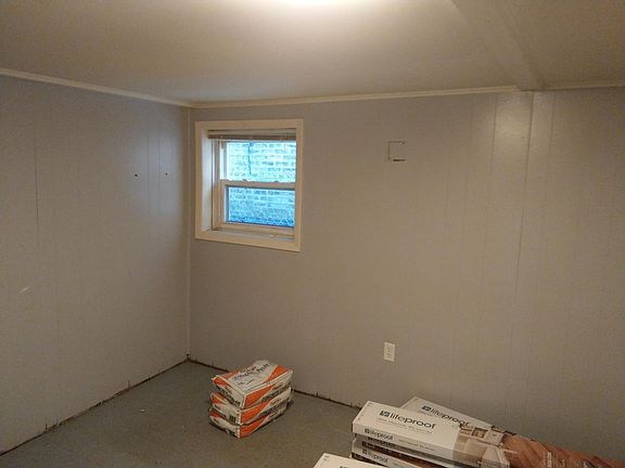 5th image of 5228 W Montrose Ave #B