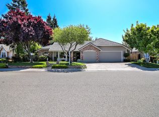 9315 Banbury Dr, Elk Grove, CA 95758