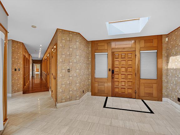 3rd image of 18 Appleton Pl