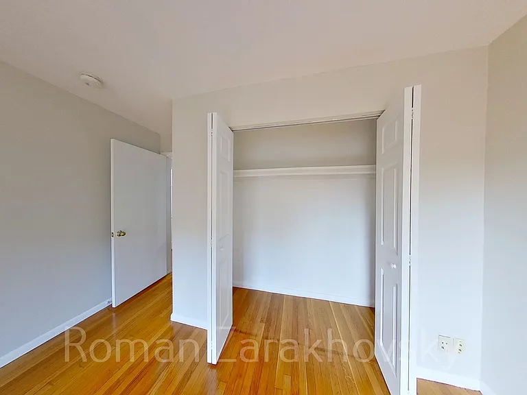 79 Sutherland Rd #8 — Photo 15