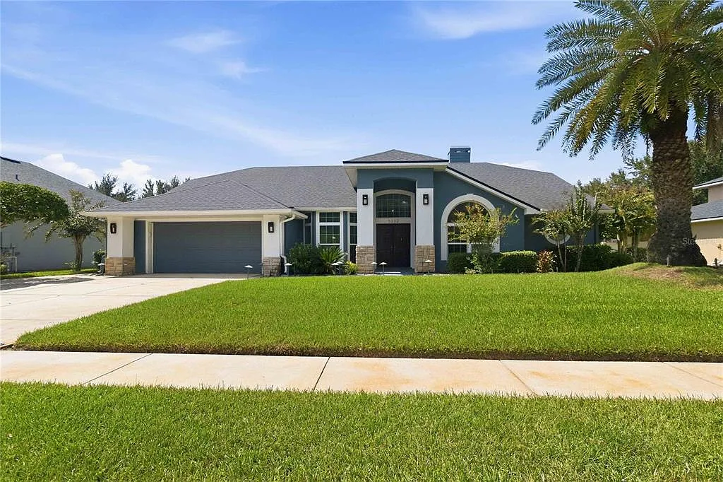 4 bed, 3.0 bath, 2317 sqft, $3,700 — Photo 1