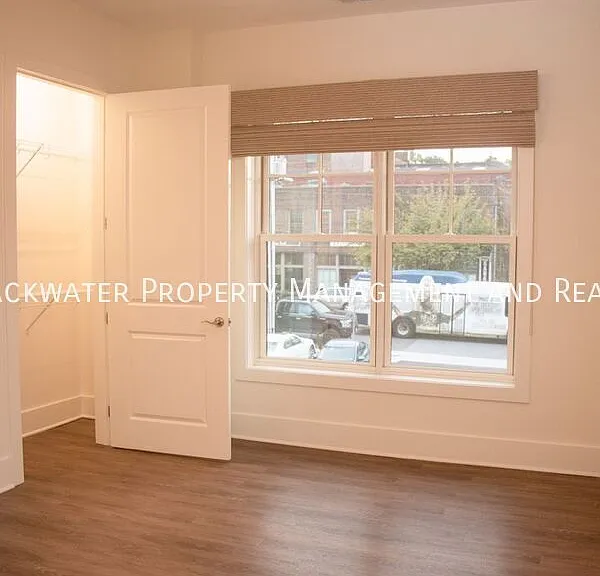 1208 Commerce St #301 — Photo 44