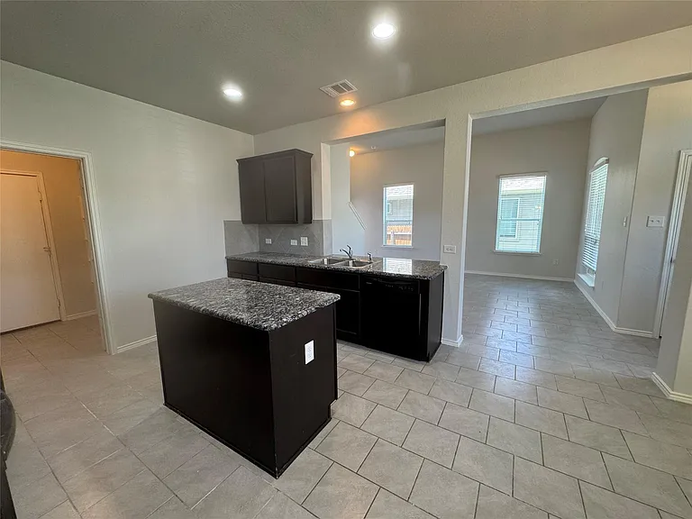 133 Flatland Trl — Photo 11