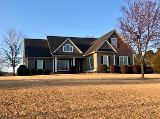8 Walking Horse Dr NW, Rome, GA 30165