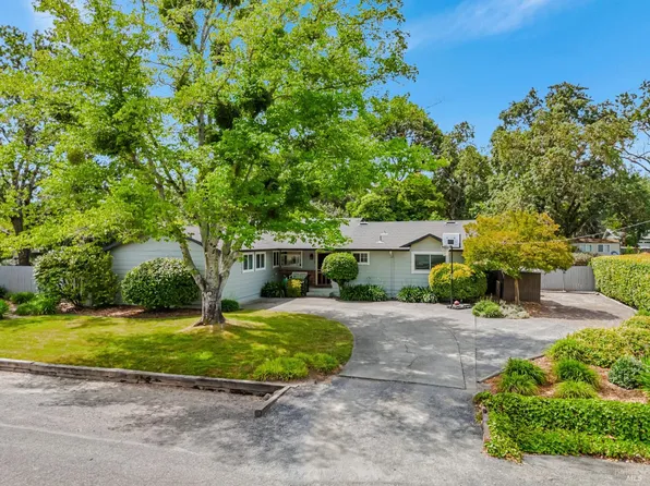 3460 Moriconi Drive, Santa Rosa, CA 95401