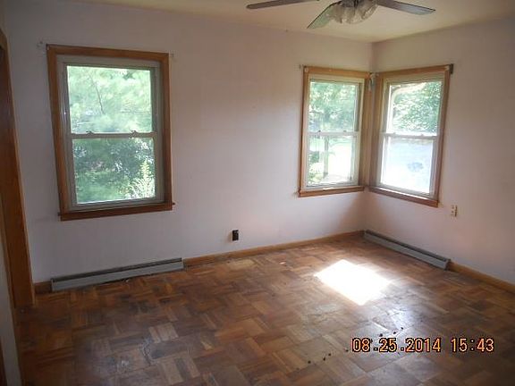 5th image of 13401 Woodland Ln