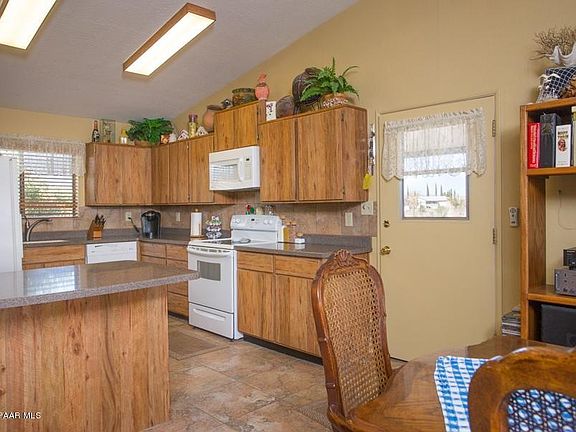 5th image of 4125 E Stetson Ln