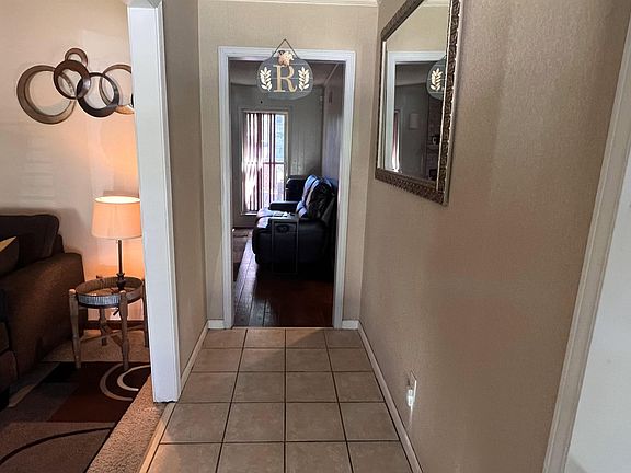 3rd image of 6511 Rocky Park Dr