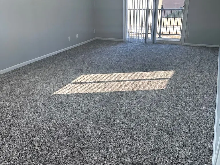 Superior Place Apartments — Photo 33