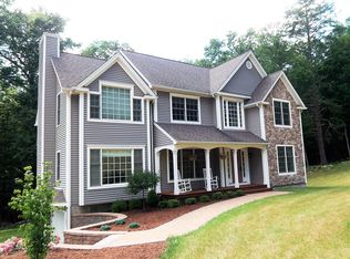 15 Everwood Dr, New Milford, CT 06776