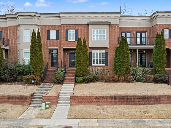 2nd image of 107 Grove Park Ln