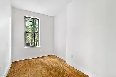 Rented by Safdie Realty Group