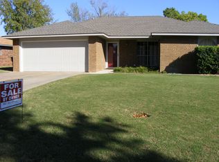 4102 Oakcrest Ave, Enid, OK 73703