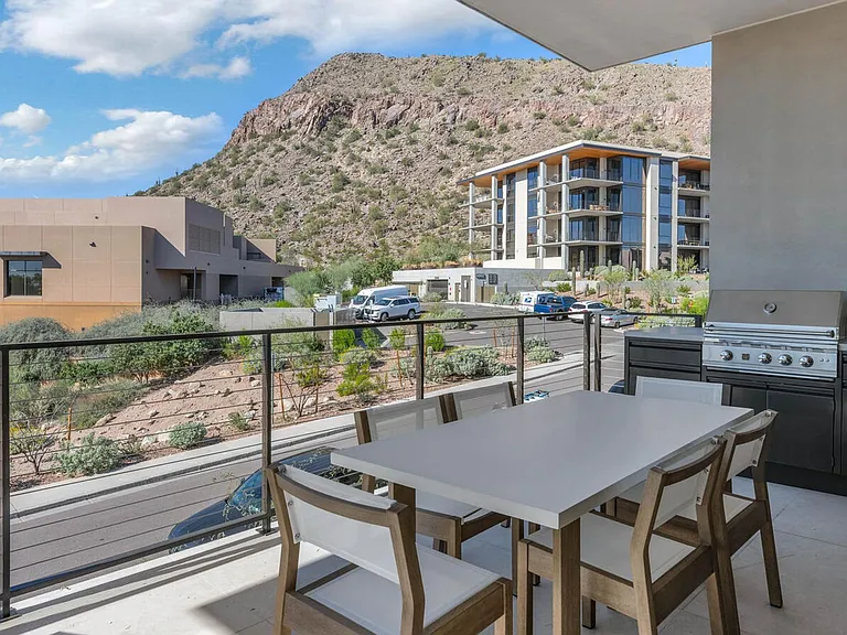 4849 N Camelback Ridge Rd #B203 — Photo 19