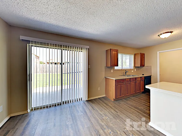 7109 Galveston Dr — Photo 7
