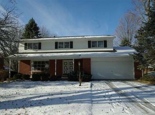 1430 Monticello Ln, Rockford, IL 61107