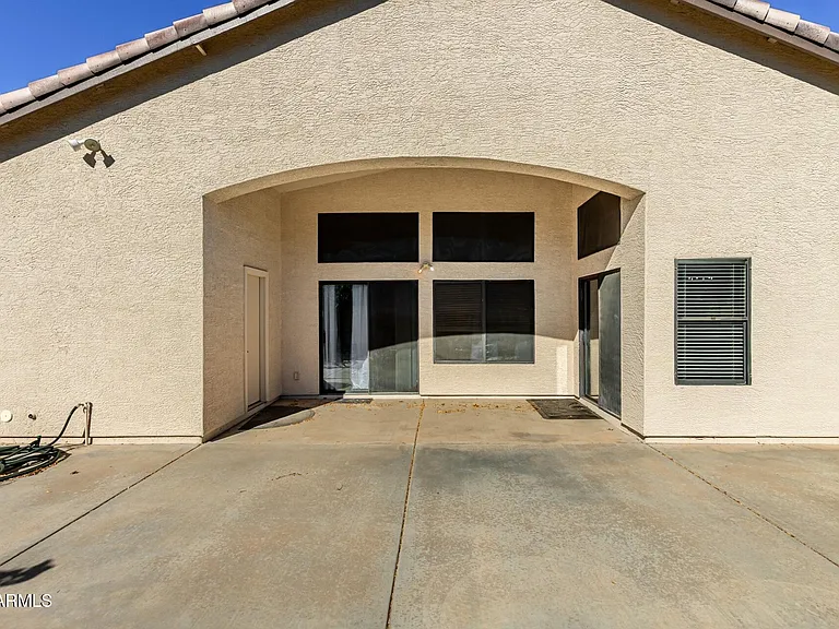1625 E Montoya Ln — Photo 39