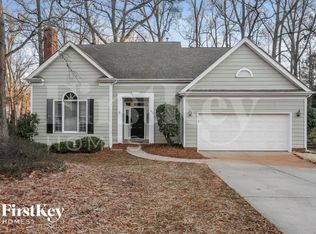 2801 Carriage Crossing Dr, Matthews, NC 28105