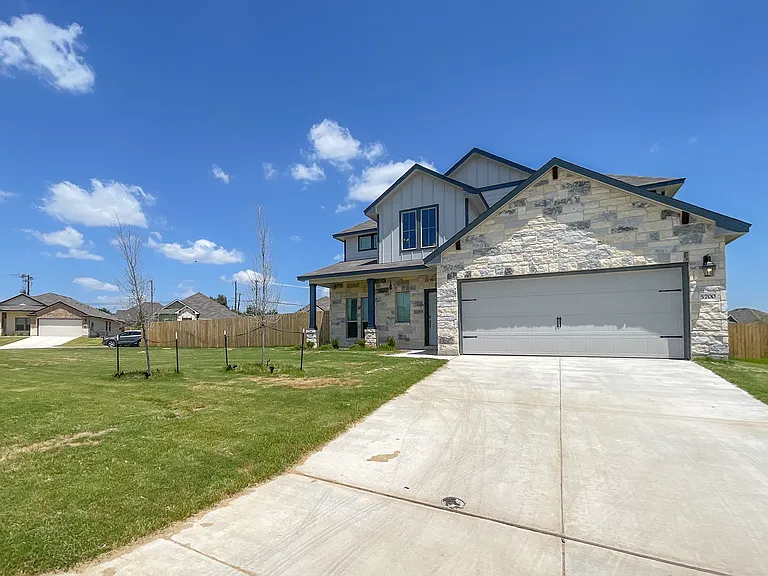 5700 Foggy Lagoon Dr — Photo 3
