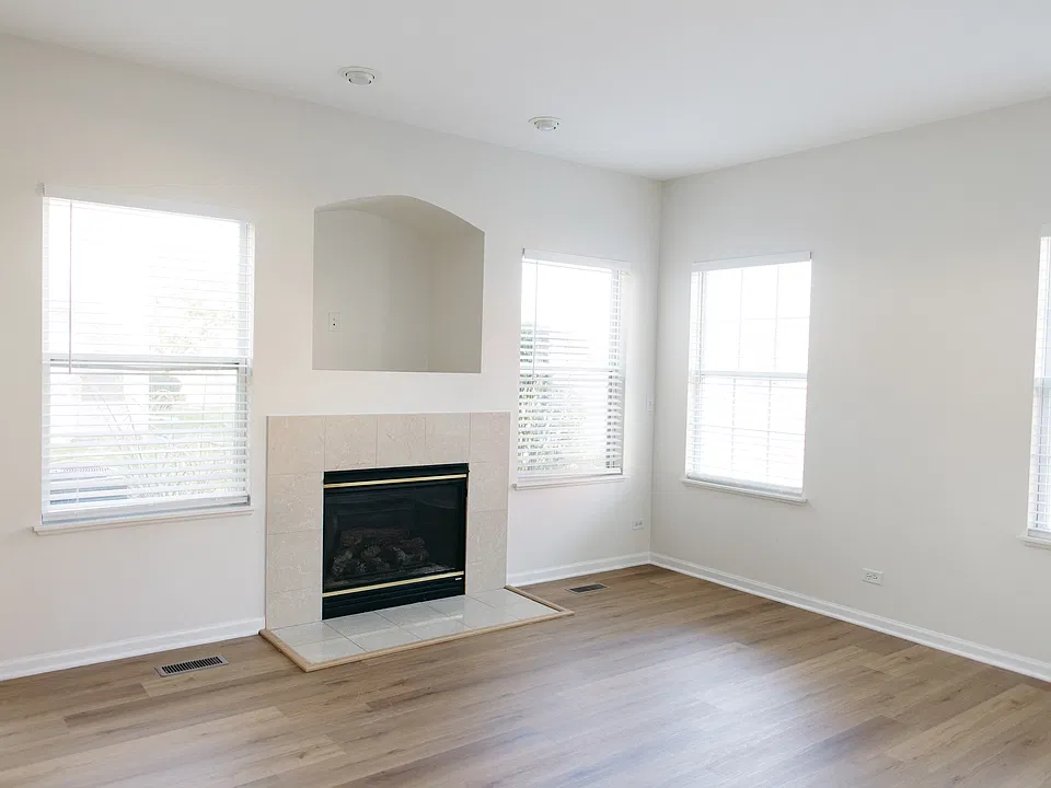 344 N Tower Dr