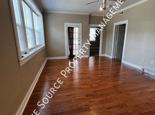 1717 W 1st St APT 1, Winston Salem, NC 27104