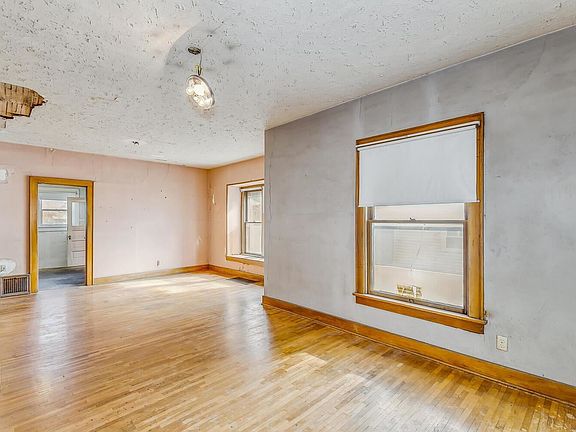 4th image of 1116 S Lulu Ave