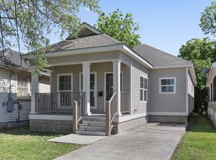 2534 Myrtle St, New Orleans, LA 70122