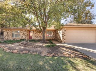 1120 15th St, Shallowater, TX 79363