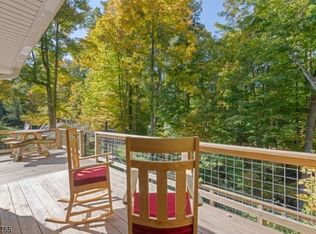 37 Piersons Hill Rd, Randolph, NJ 07869