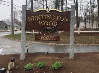 2703 Postgate Ln, Peabody, MA 01960