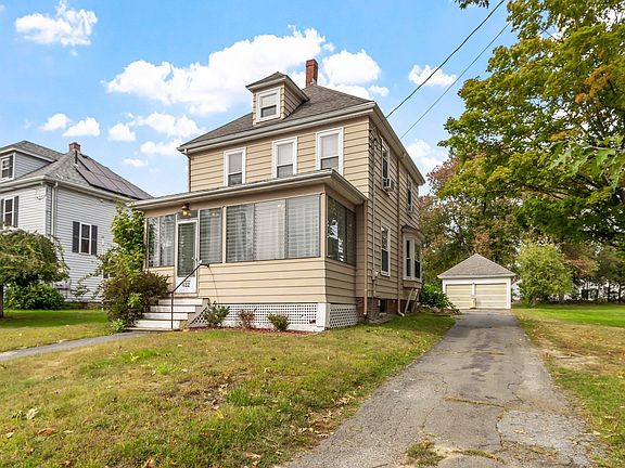 3rd image of 422 Groveland St