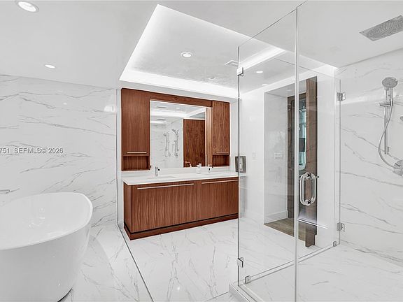 5th image of 9401 Collins Ave #305