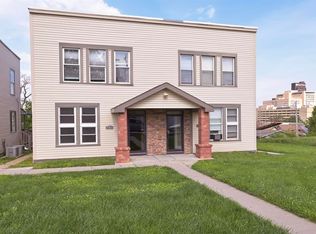 532 S 30th St APT 1, Omaha, NE 68105