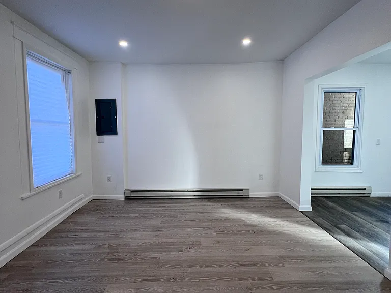 157 Chambers St #3 — Photo 3