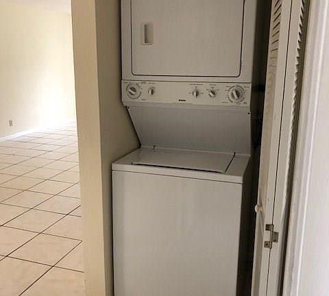 2nd image of 3512 NW 114th Ln