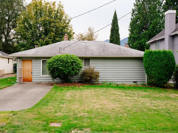 395 NE Birch St, Issaquah, WA 98027