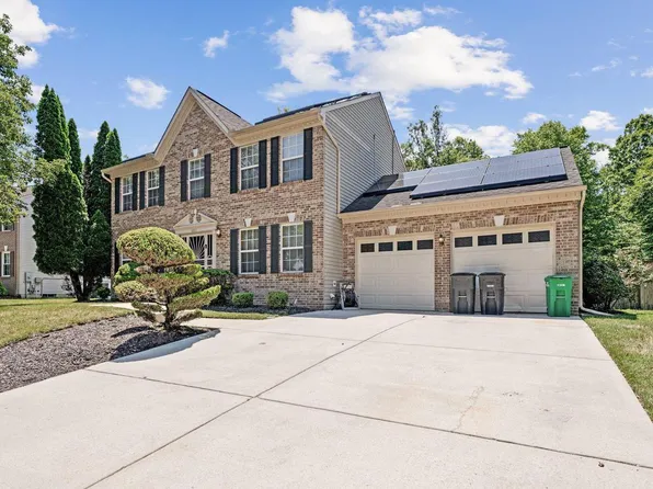 8811 Gladeside Dr, Clinton, MD 20735